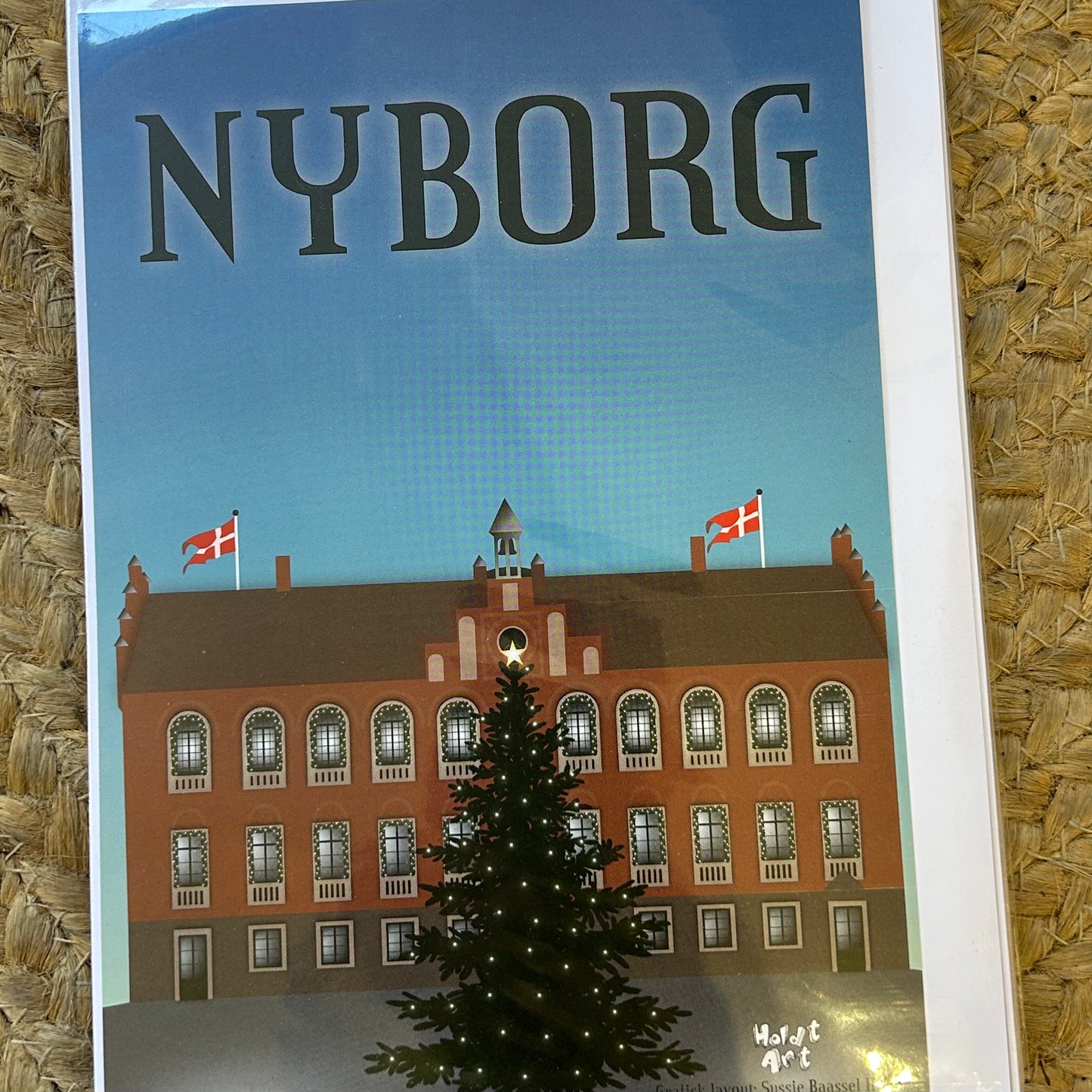 Nyborg rådhus, sett fra Torvet med juletre, 15x21 cm