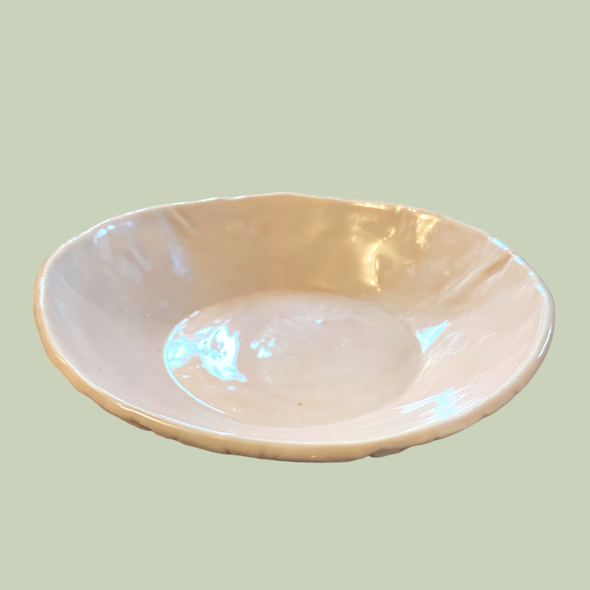 Skål i porcelæn med mønster