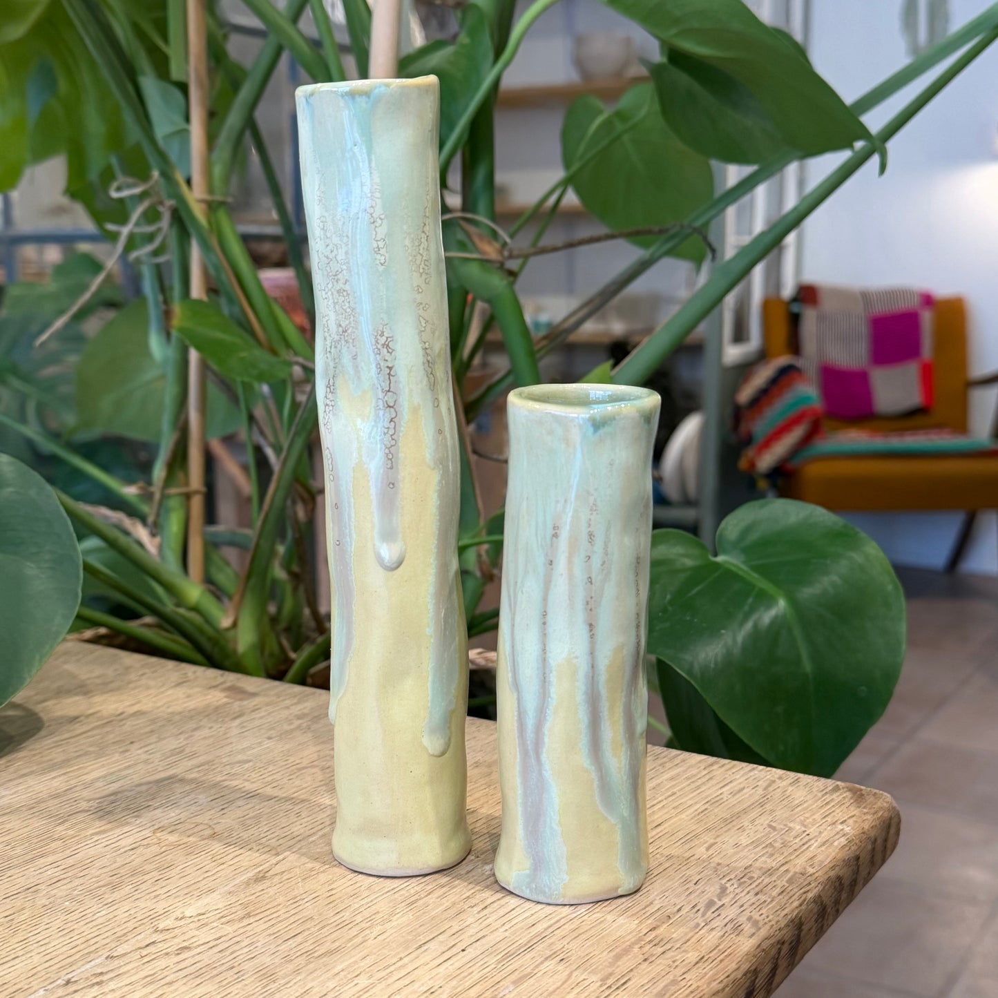 Slank vase, 22 cm